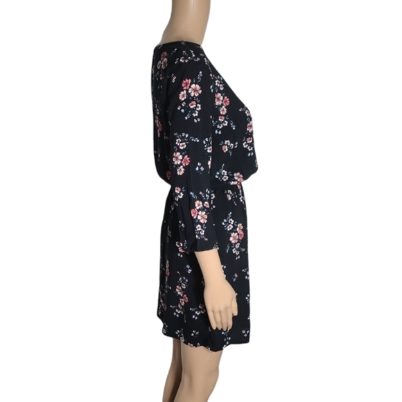 H & M Black Floral Mini Dress (Divided) Size 2 - Picture 4 of 15